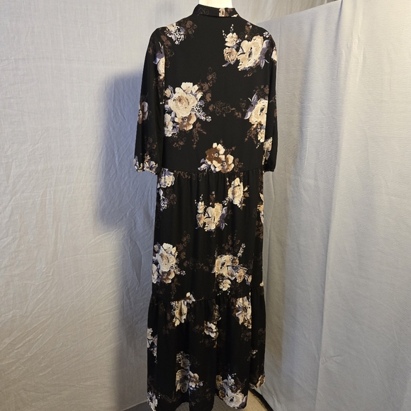 Everly Dress -‎ Size Small - Picture 3 of 4